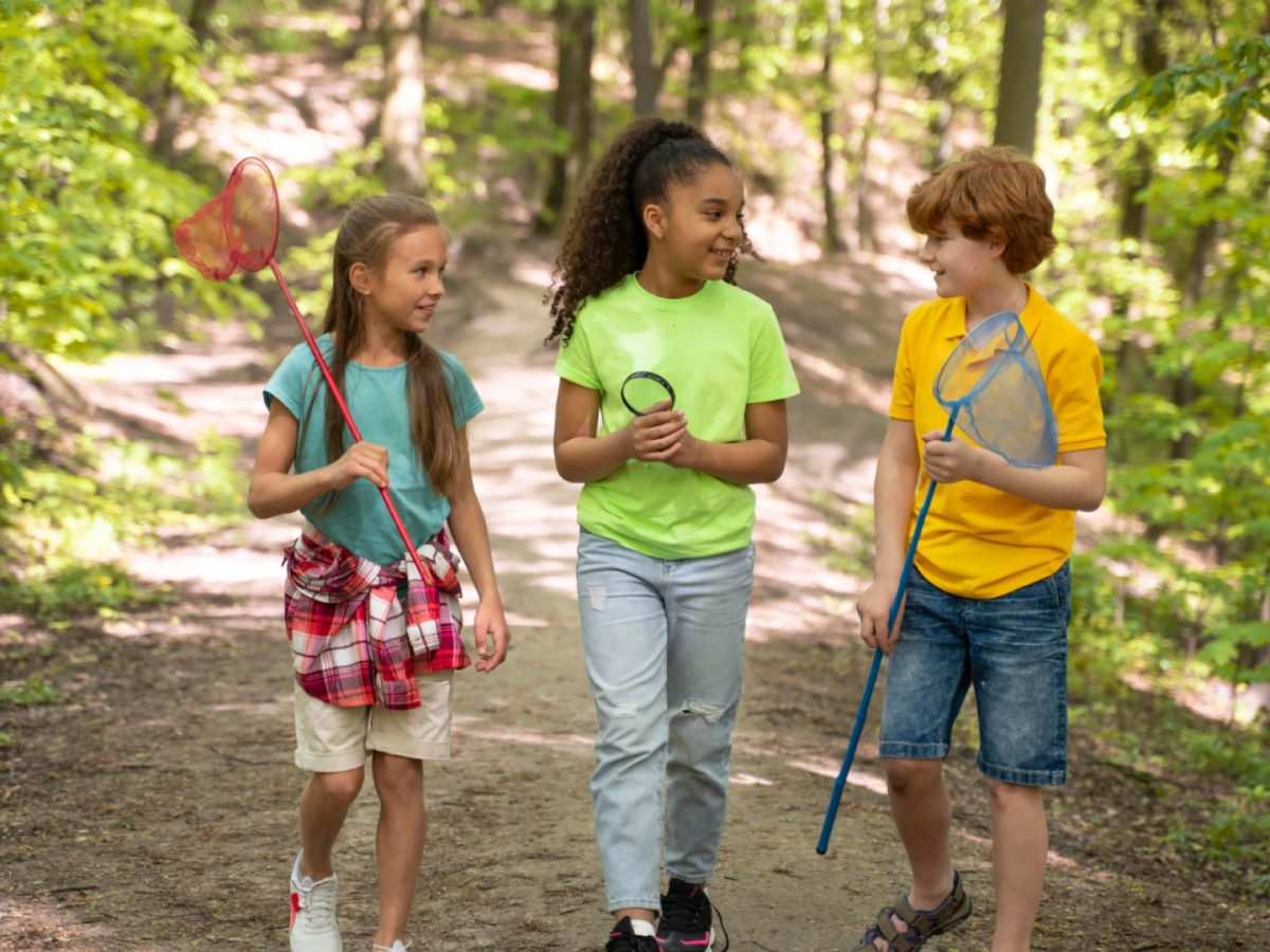 Éveillez la curiosité des jeunes avec des activités dans le Puy-de-Dôme !
